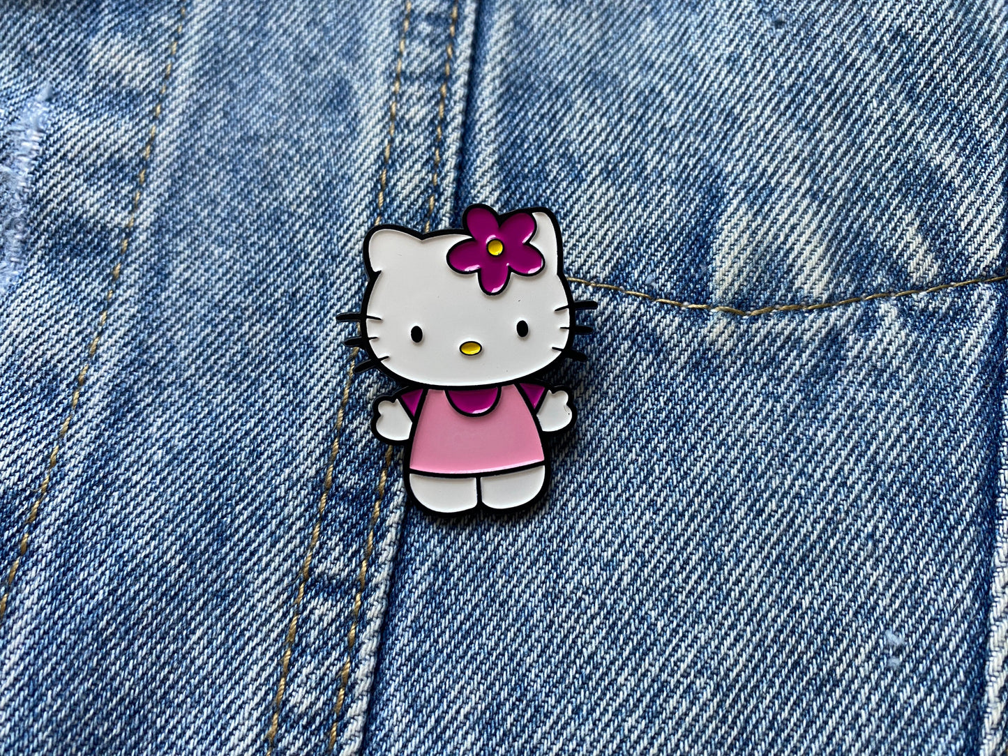 PIN HELLO KITTY