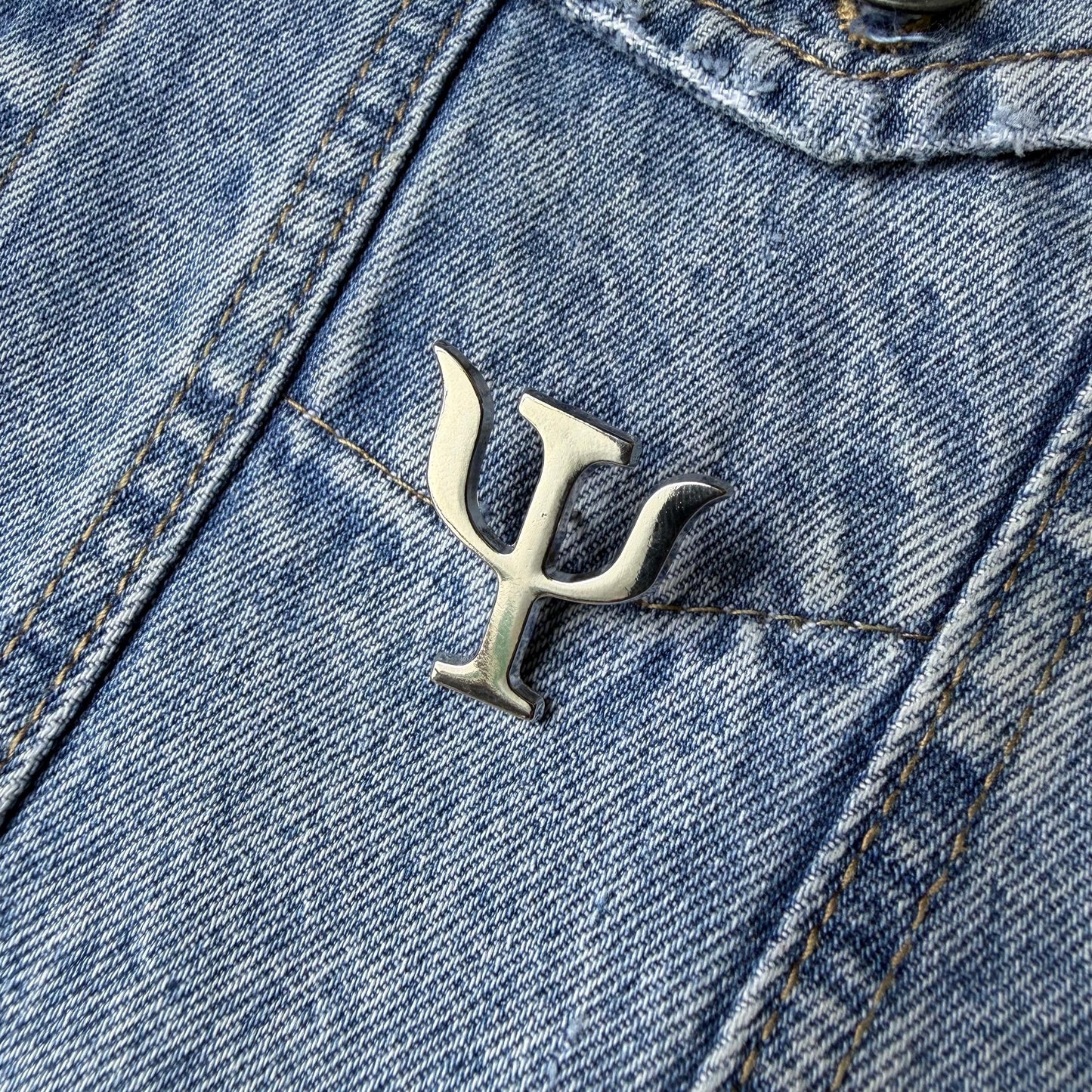 PIN PSICOLOGÍA PLATEADO