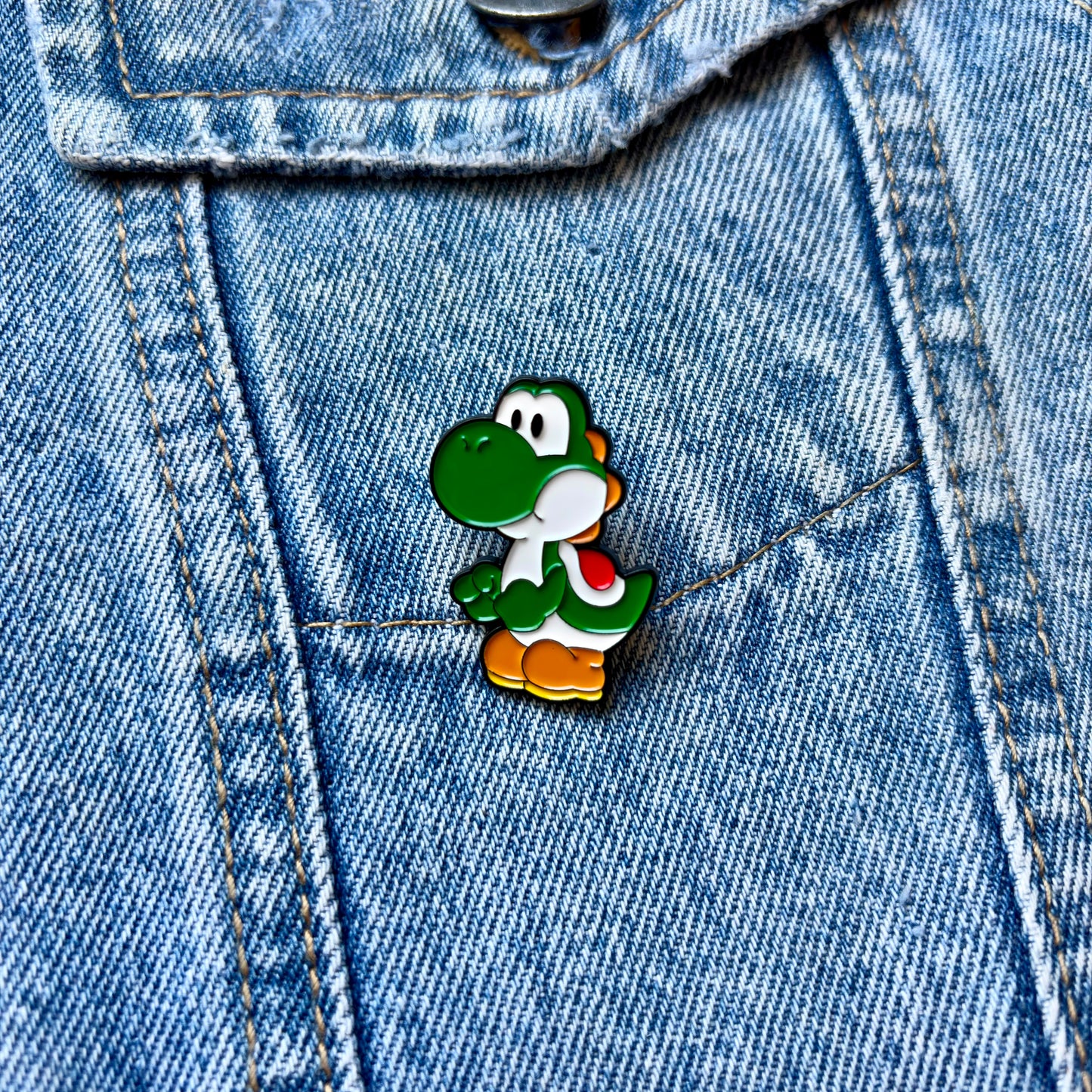 PIN YOSHI