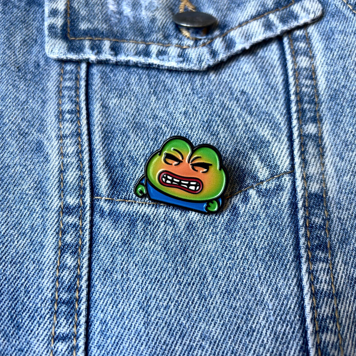 PIN ¿POR QUÉ LA BEBA ES FELIZ? (EDICIÓN LIMITADA)
