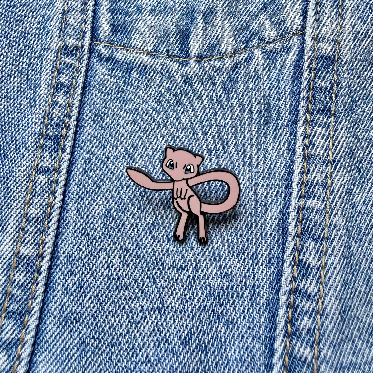 PIN MEWTWO