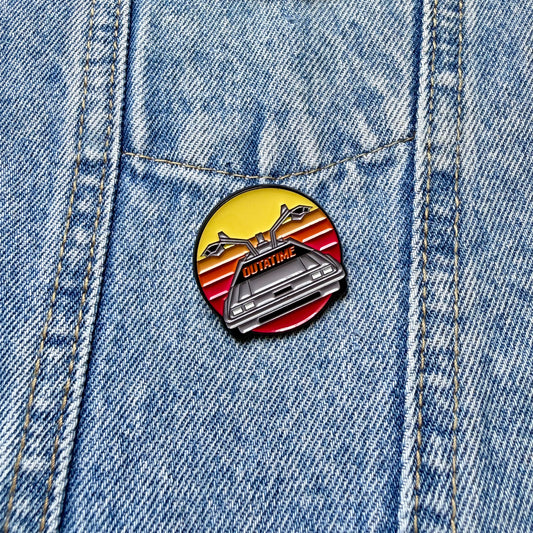 PIN VOLVER AL FUTURO