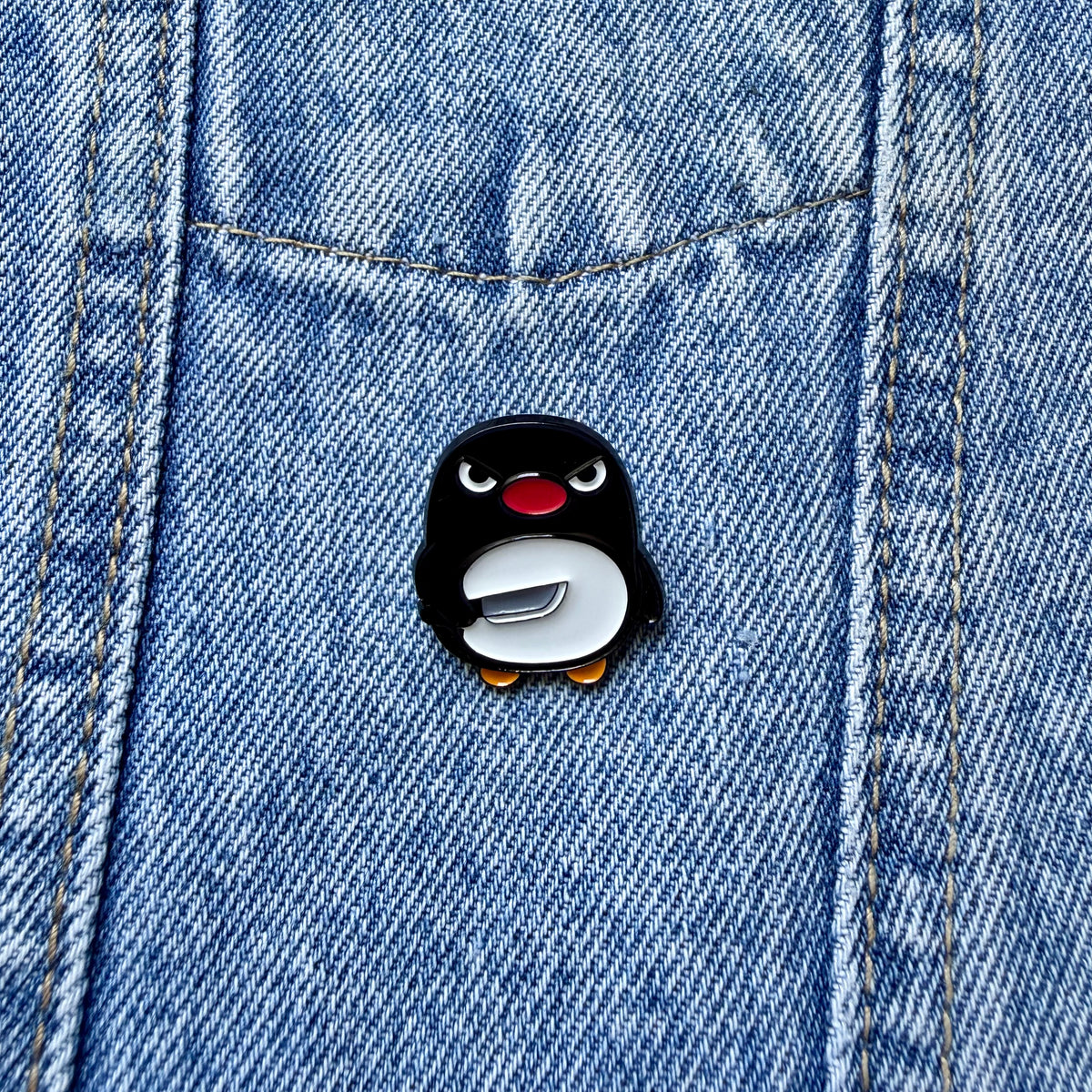 PIN PINGU ACHORADO