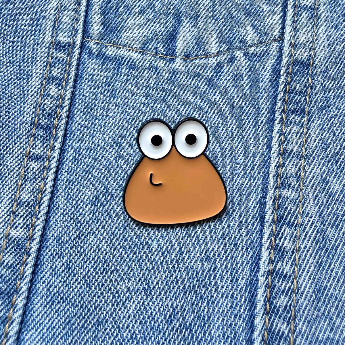 PIN POU