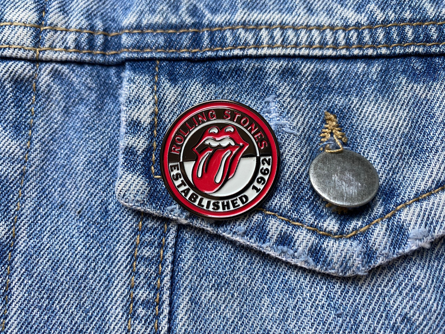 PIN ROLLING STONES