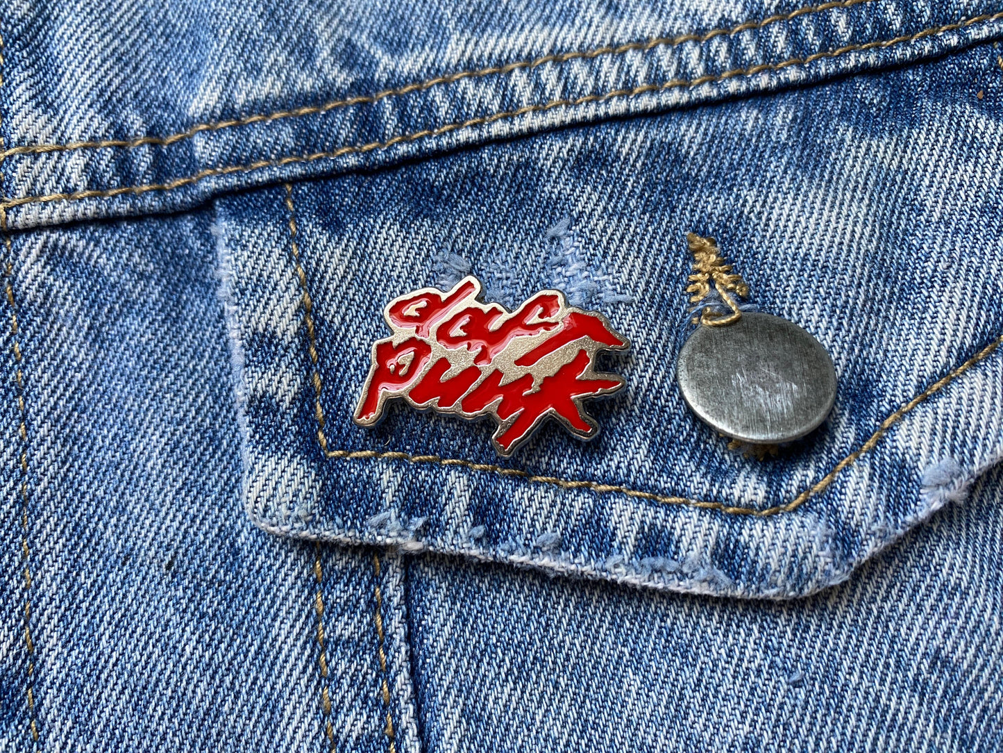 PIN DAFT PUNK