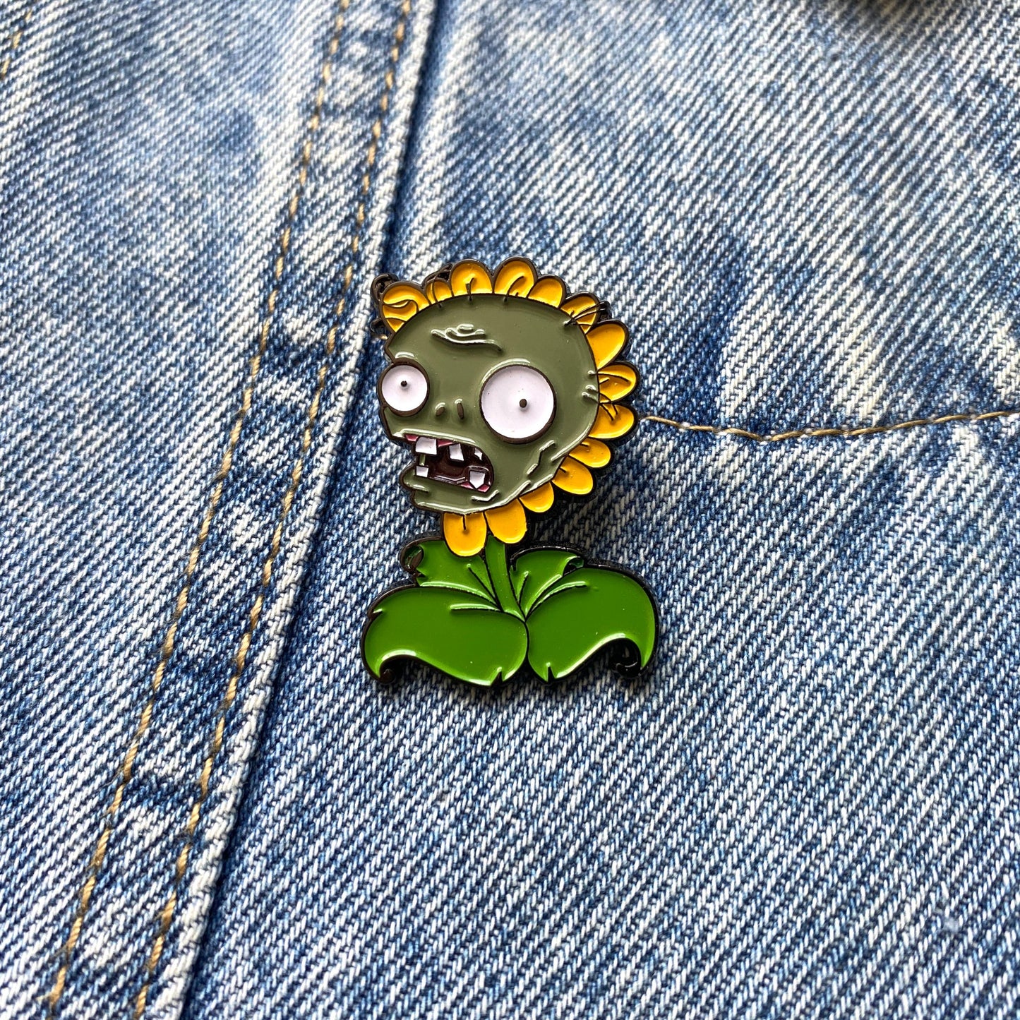 PIN PLANTA ZOMBIE