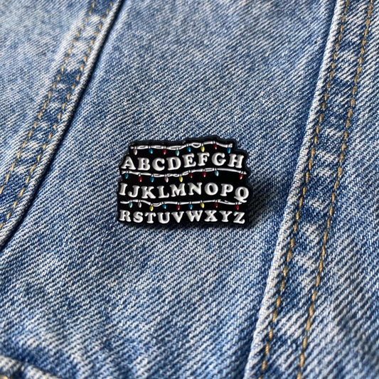 PIN ABECEDARIO STRANGER THINGS
