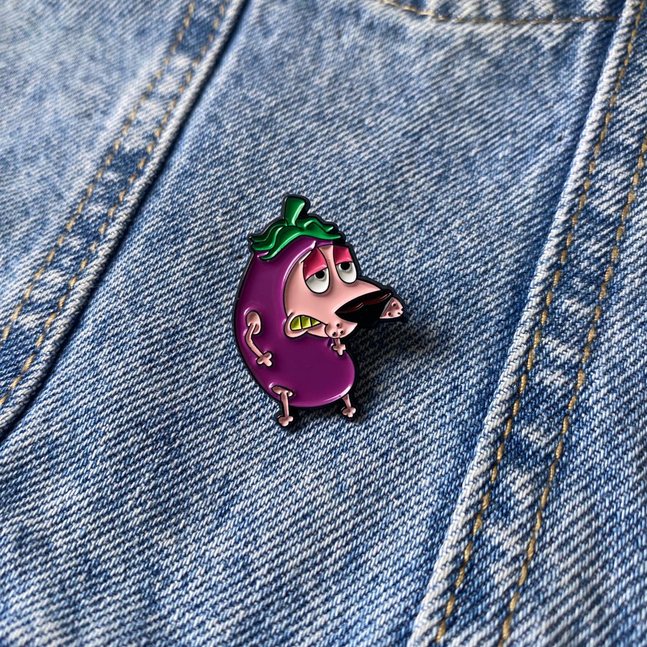 PIN PERRO COBARDE V4