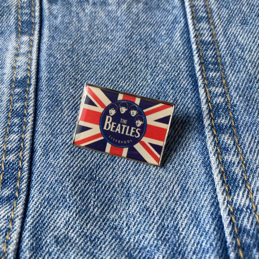 PIN THE BEATLES BANDERA