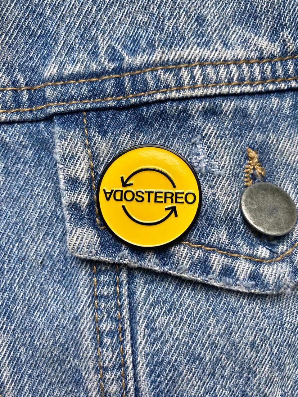 PIN SODA STEREO AMARILLO