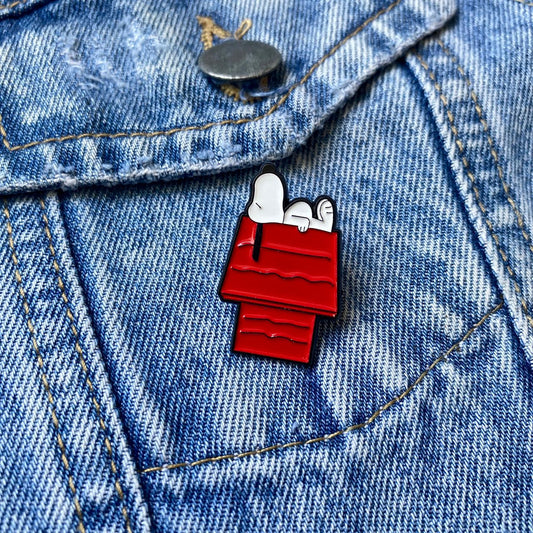 PIN SNOOPY CASA